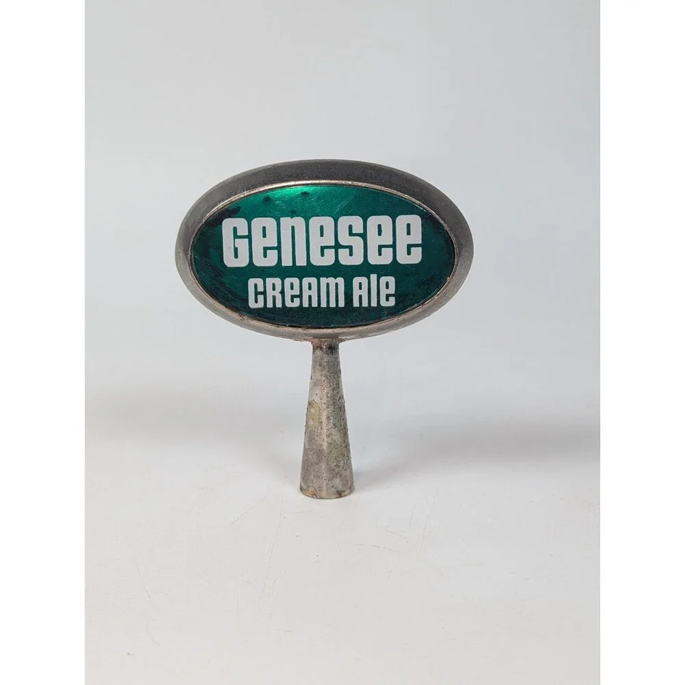 Vintage Genesee Cream Ale Metal Beer Tap Handle Knob Green 3.5”